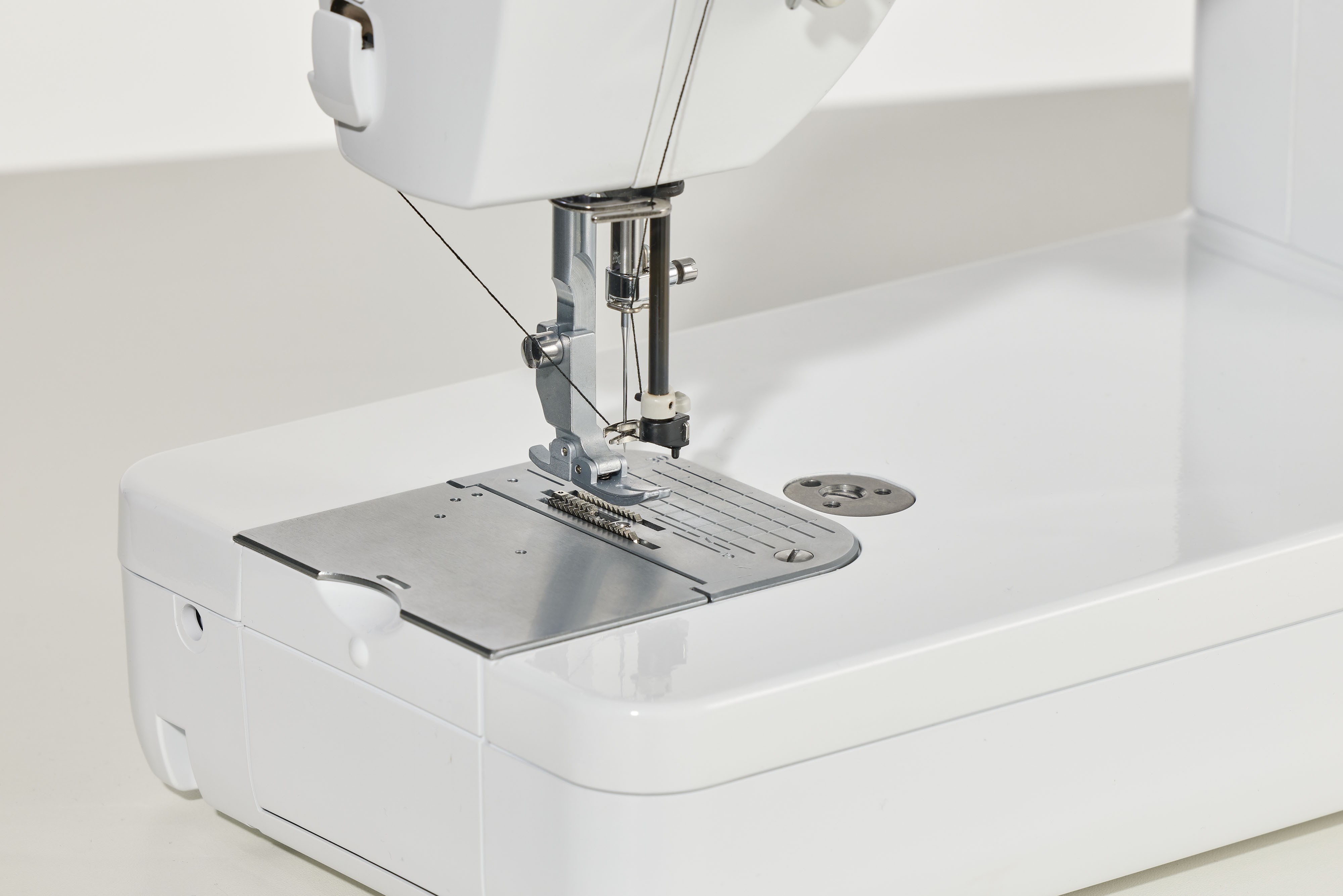 Piedino Per Macchina Da Cucire, Adatto A Tutte Le Macchine Da Cucire Singer, Brother, Babylock, Euro-Pro, Janome, Kenmore, White, Juki, New Home, Simplicity, Elna E Molto Altro Ancora