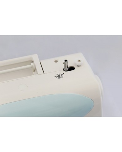 Macchina per cucire meccanica Necchi N81 Macchina per cucire meccanica Necchi N81