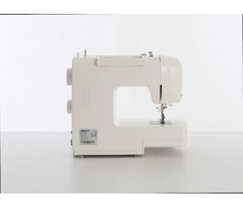 Macchina per cucire meccanica Necchi N82 Macchina per cucire meccanica Necchi N82