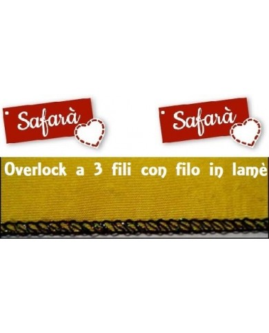 Overlock a 3 fili con un filo in lamè Overlock a 3 fili con un filo in lamè