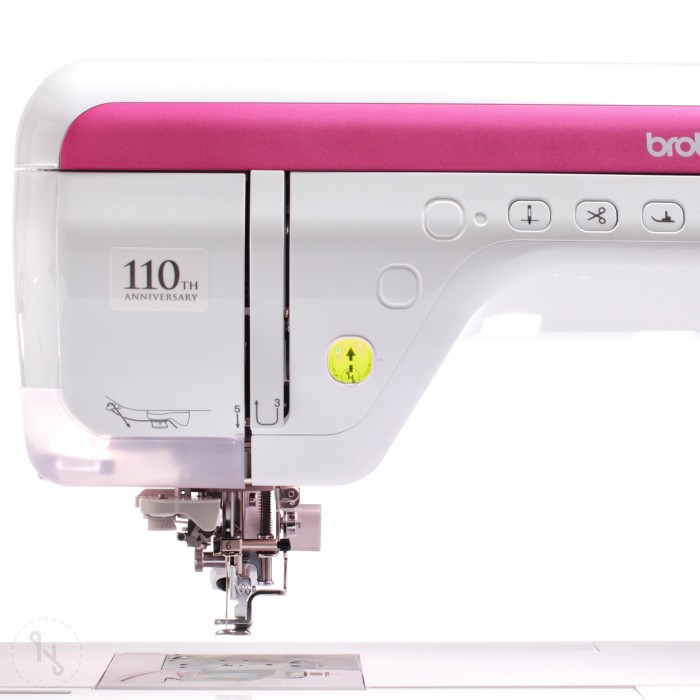 Brodeuse Brother Innovis 880E
