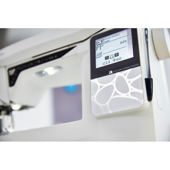 Husqvarna Viking OPAL 690Q Electronic Sewing Machines
