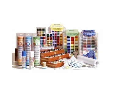 Assortimento di filato per ricamo e per cucire Madeira